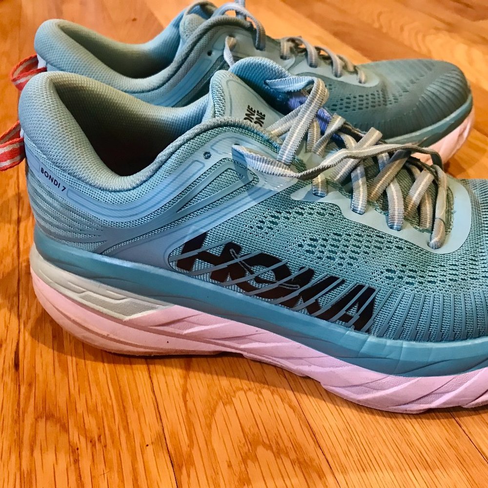 HOKA Bondi 7 Women's running shoes |  size: US 9 / UK 7.5